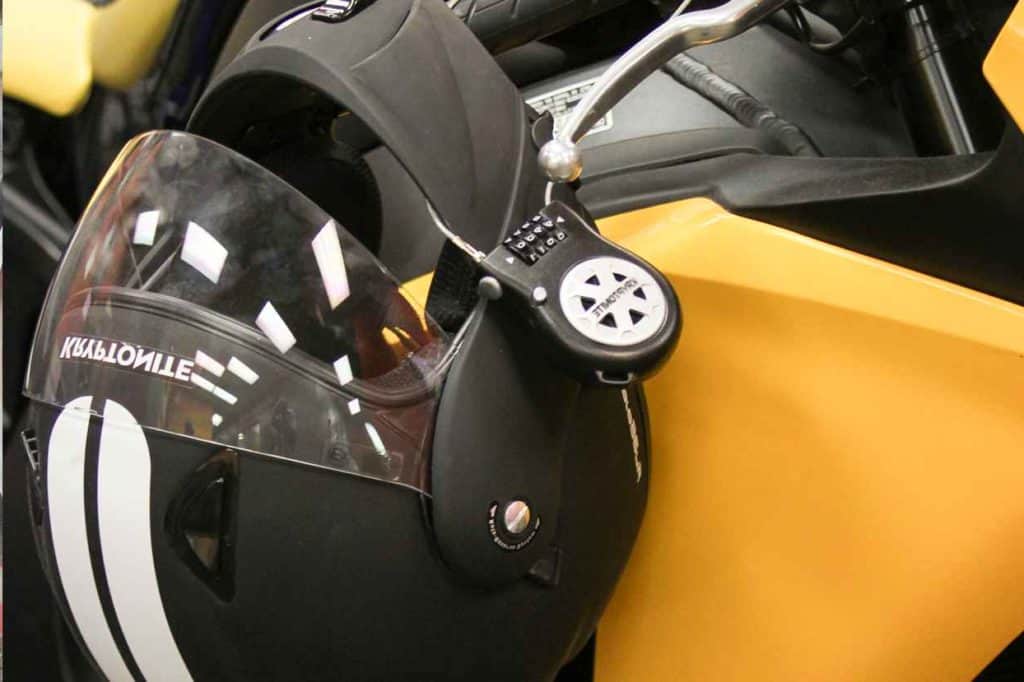 helmet lock for bike