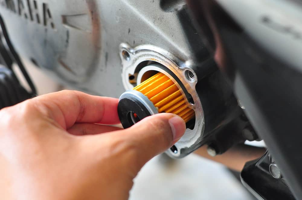 The Best Motorcycle Oil Filters in 2022: FULL BUYER'S GUIDE!