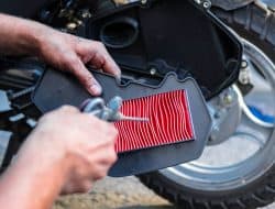 How to Clean Your Motorcycle’s Air Filter In 5 Minutes!